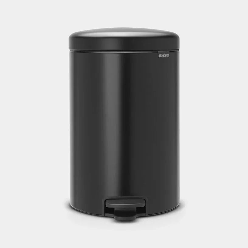 Kosz Pedałowy Newicon Brabantia 20l czarny mat