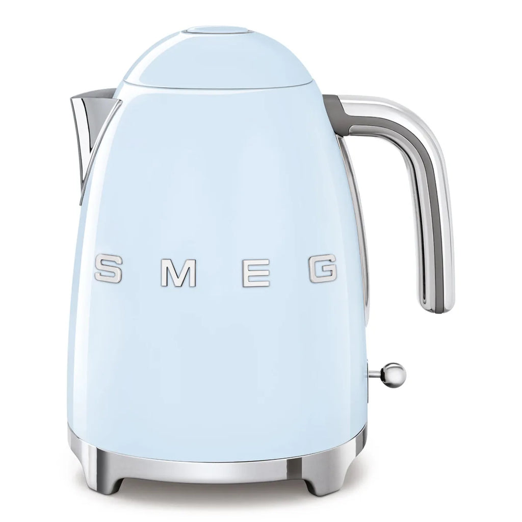 Czajnik Smeg KLF03PBEU Pastelowy błękit 50's Style