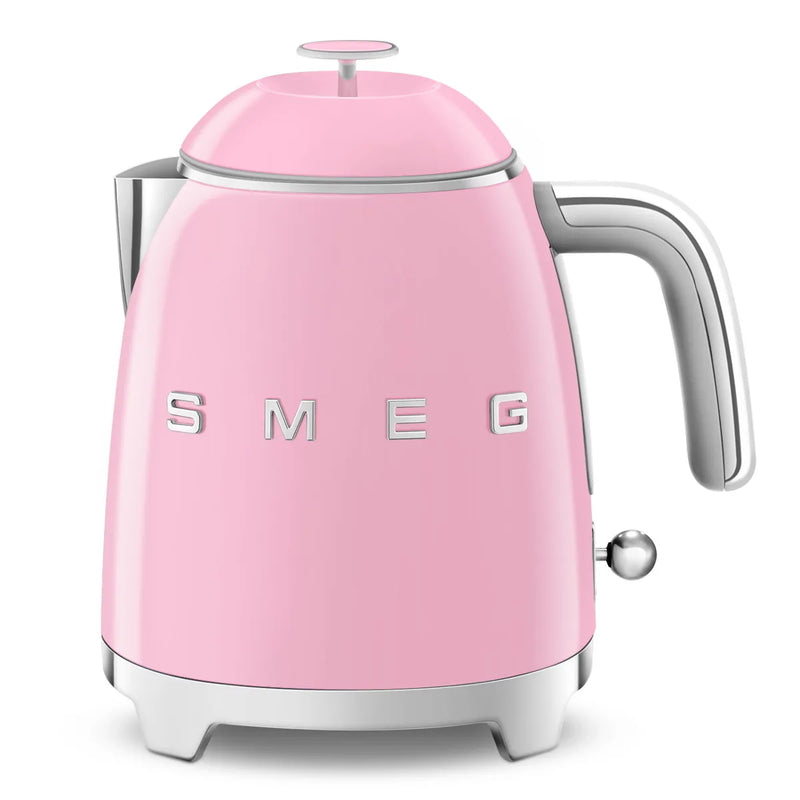 Czajnik Mini Smeg KLF05PKEU Pastelowy róż 50's Style