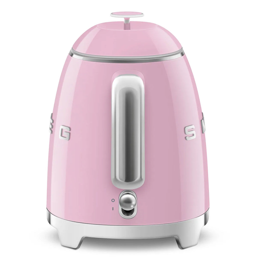 Czajnik Mini Smeg KLF05PKEU Pastelowy róż 50's Style