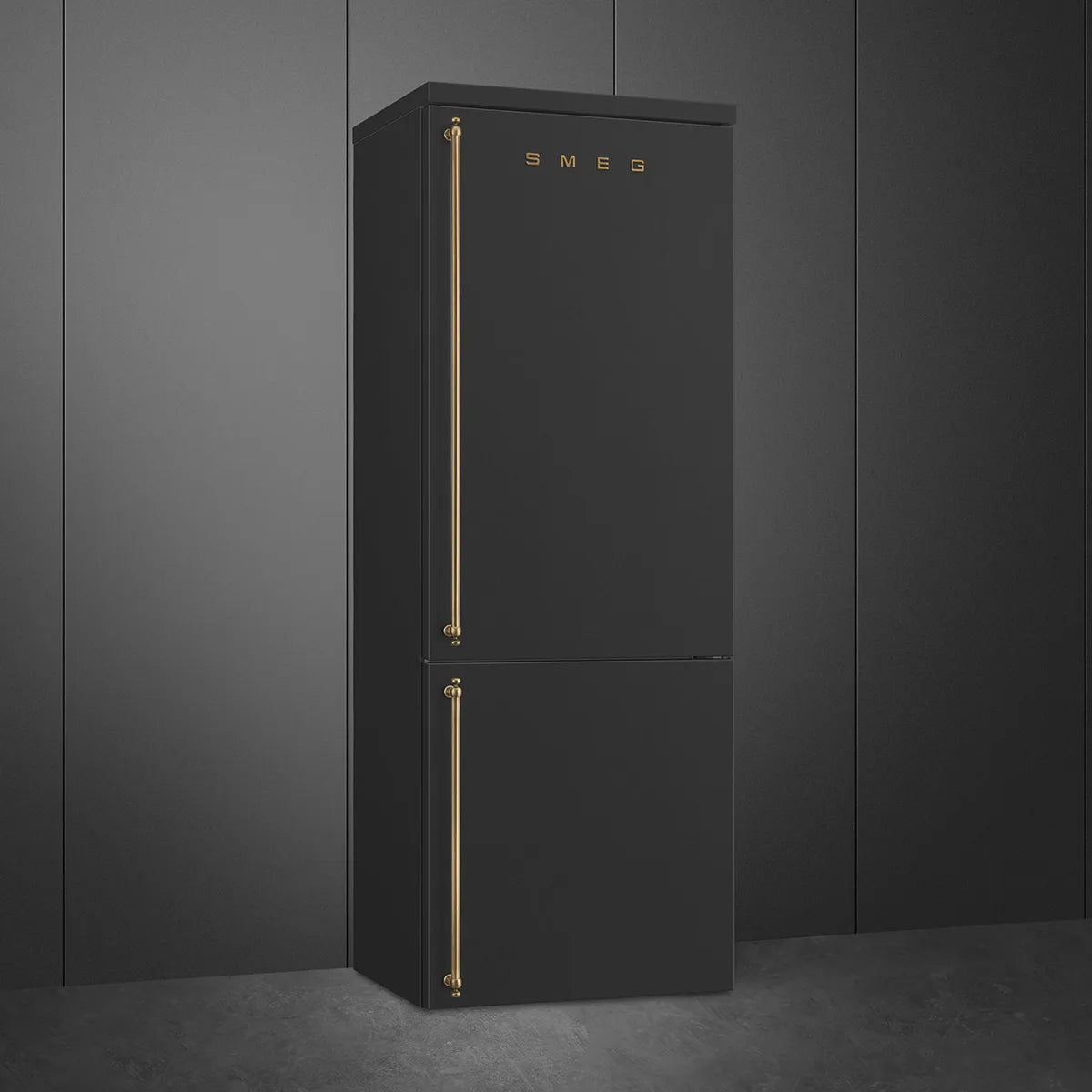 Lodówka Wolnostojąca Smeg FA8005RAO6 Coloniale z zamrażarką na dole