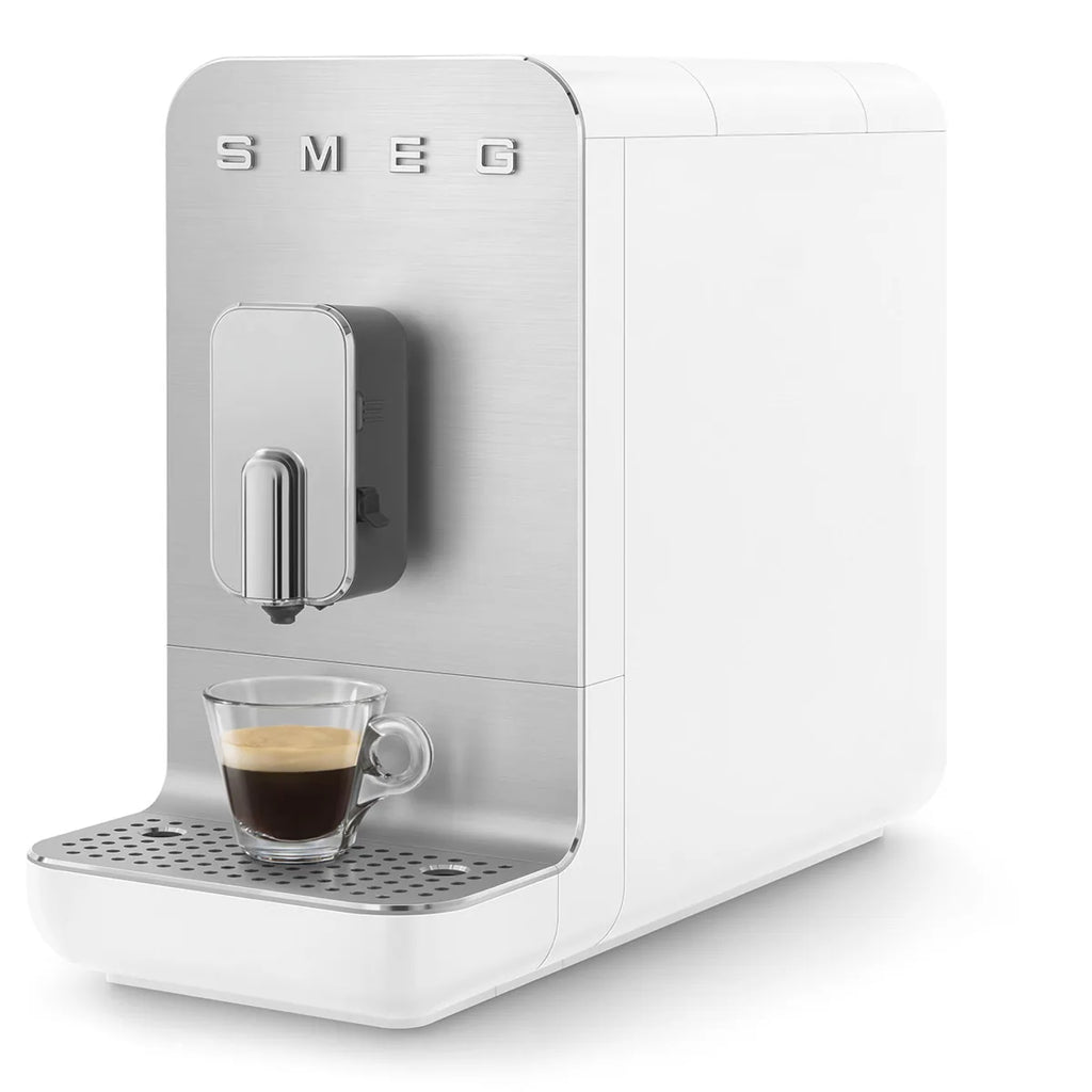 Ekspres automatyczny Smeg BCC13WHMEU Biały Collezione