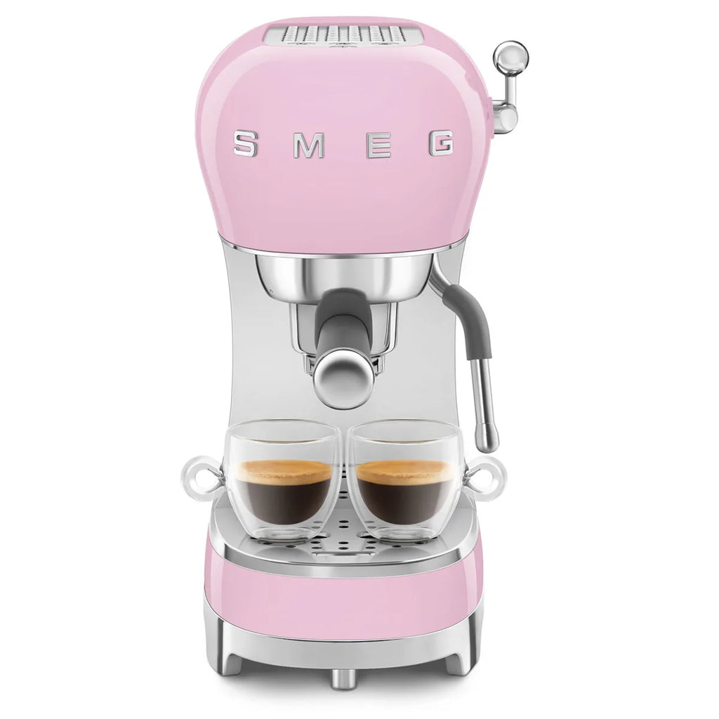 Kolbowy ekspres do kawy Smeg ECF02PKEU Pastelowy róż 50's Style