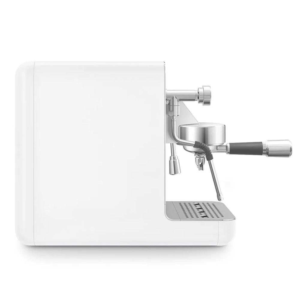 Kolbowy ekspres do kawy Minipro Smeg EMC02WHMEU Biały Collezione