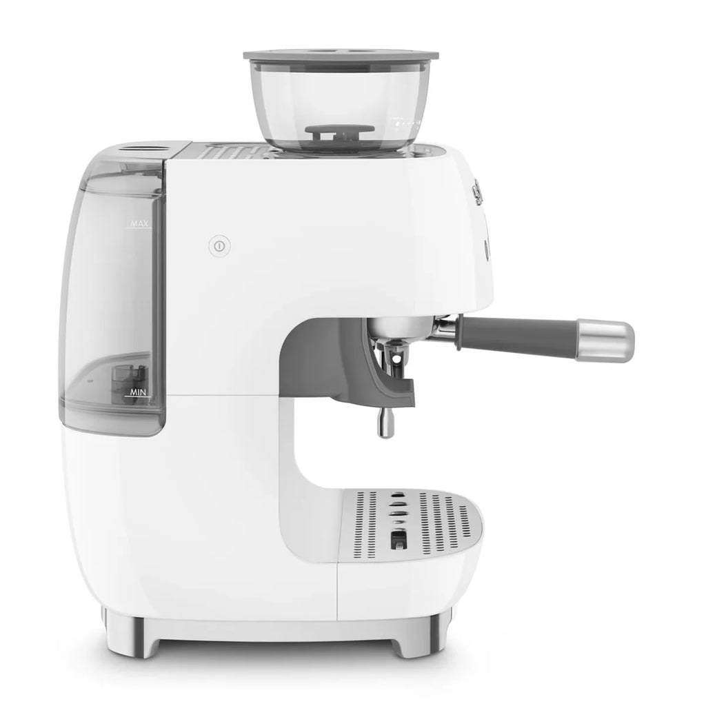 Kolbowy ekspres do kawy Smeg EGF03WHEU Biały 50's Style