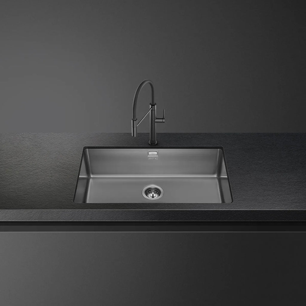 Bateria kuchenna, Półprofesjonalna, jednouchwytowa Smeg MID6DKX Universal MID6DKX