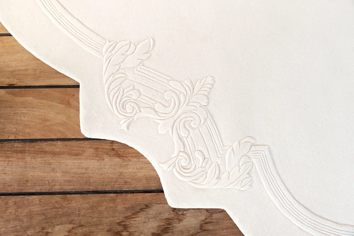 STUCCO