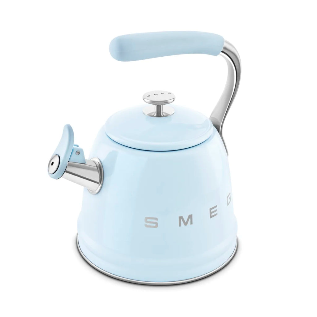 Czajnik z gwizdkiem Smeg WKF01PB Pastelowy błękit 50's Style