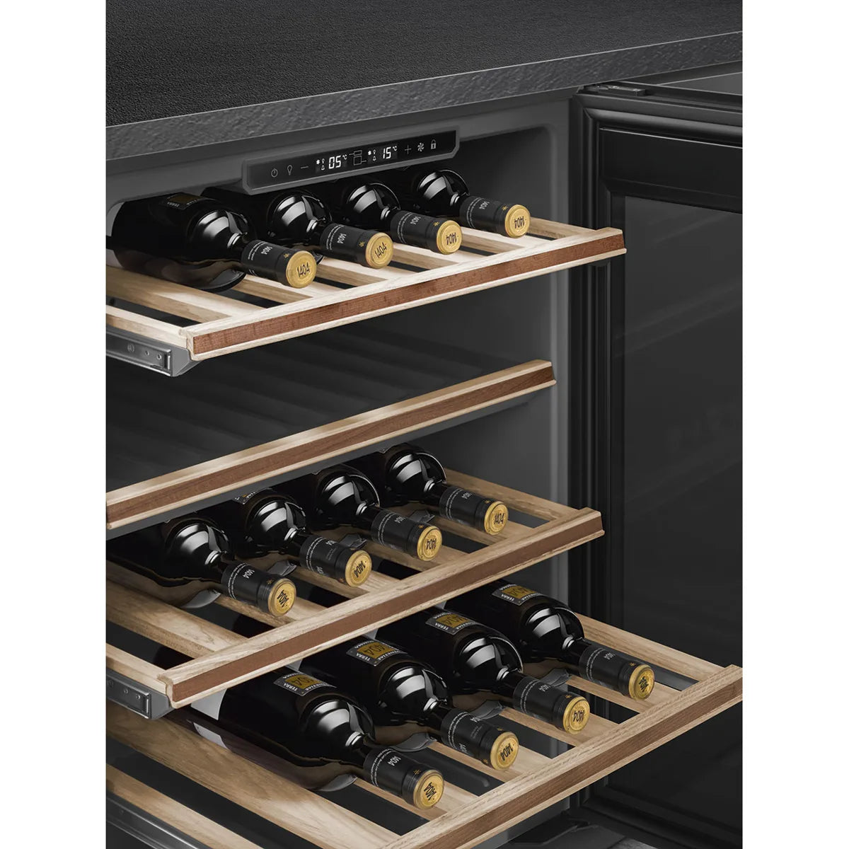 Chłodziarka na wino Smeg CVI638RN3 do zabudowy Dolce Stil Novo