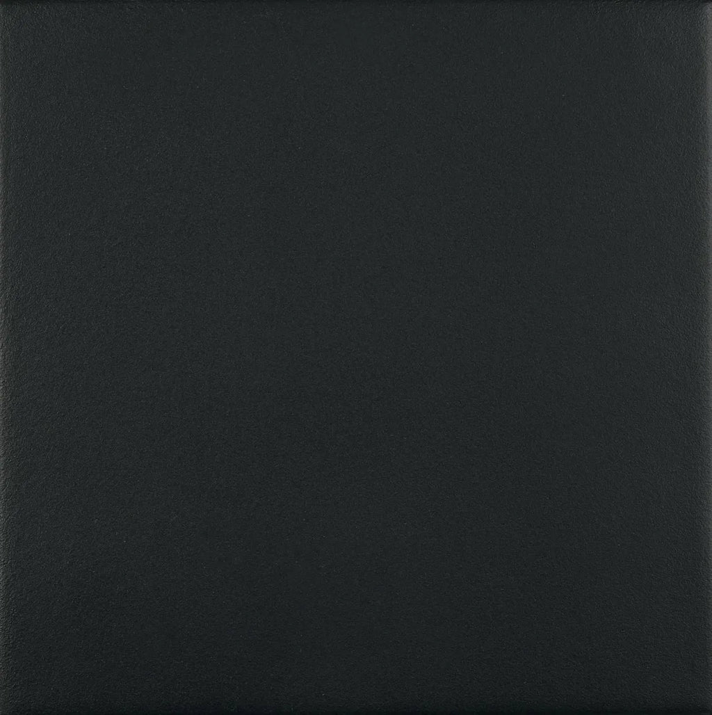 Fluid base black 18,6x18,6 cm