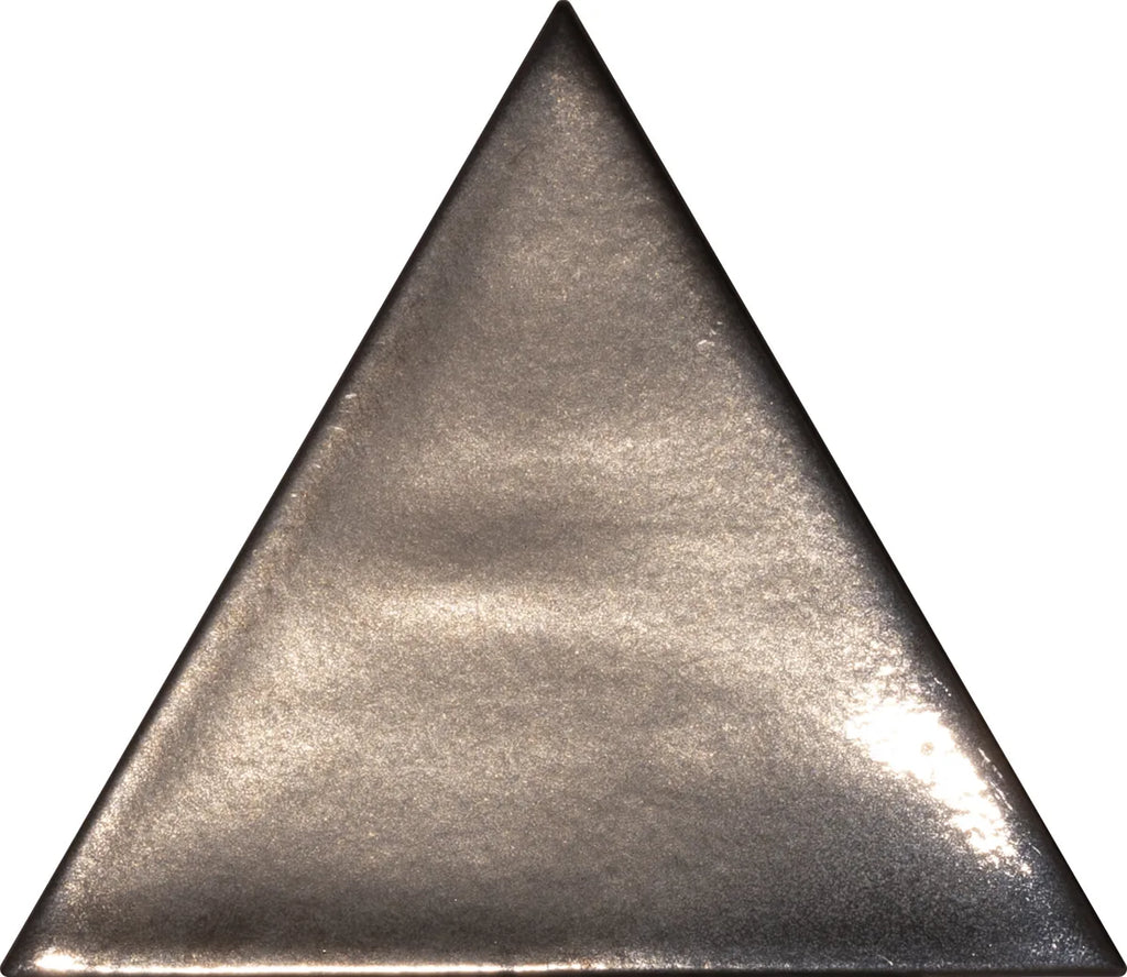 3Lati bronzo 13,2x11,4 cm
