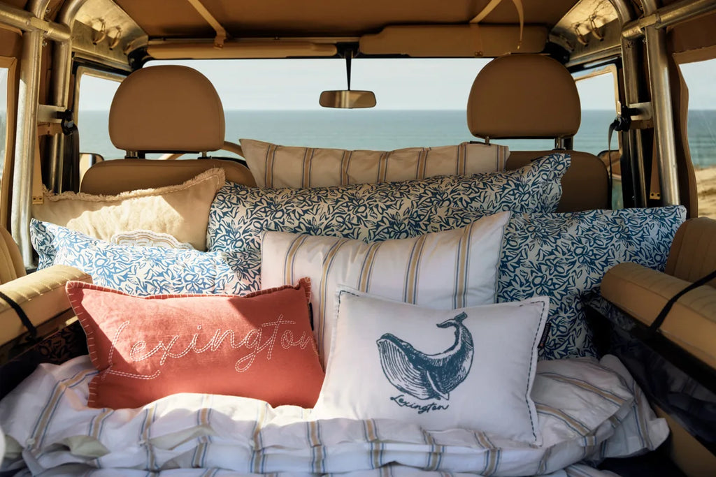 Whale Organic Cotton 40x30 Pillow