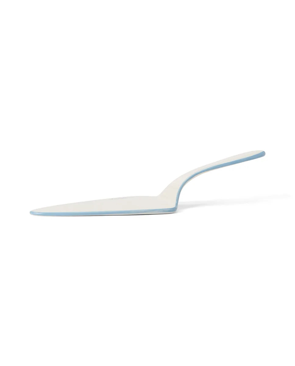 Stoneware Wavy Cake Server